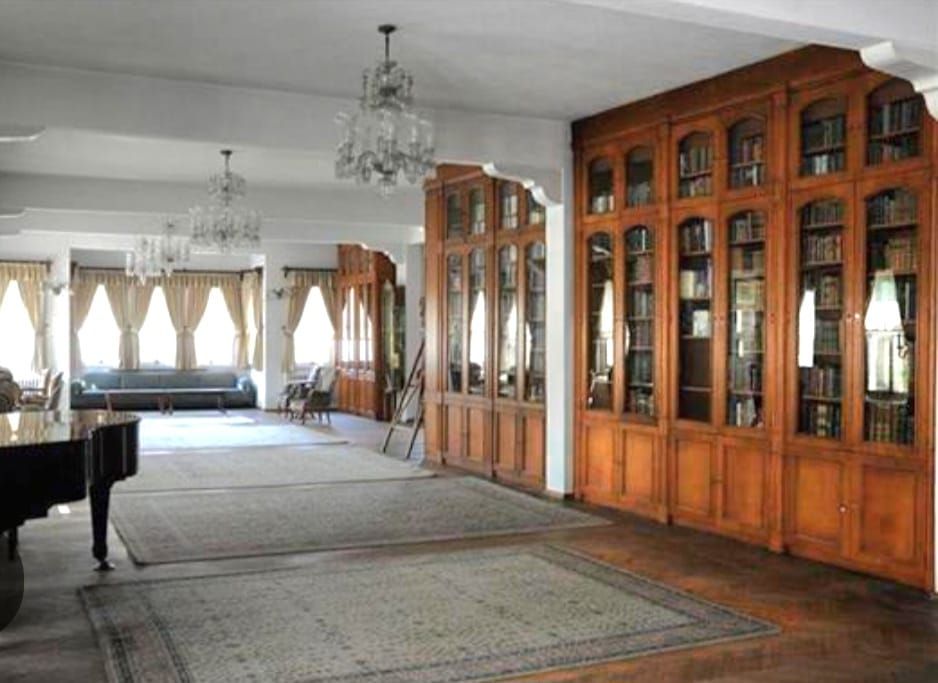 Çelik Gülersoy Vakfı İstanbul Kitaplığı